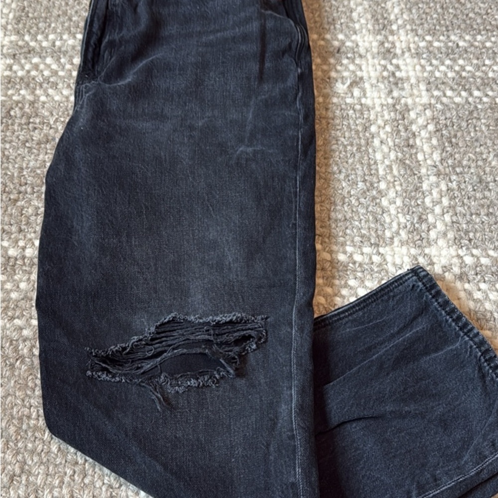 American Eagle Outfitters Men's Dark Distressed Jeans